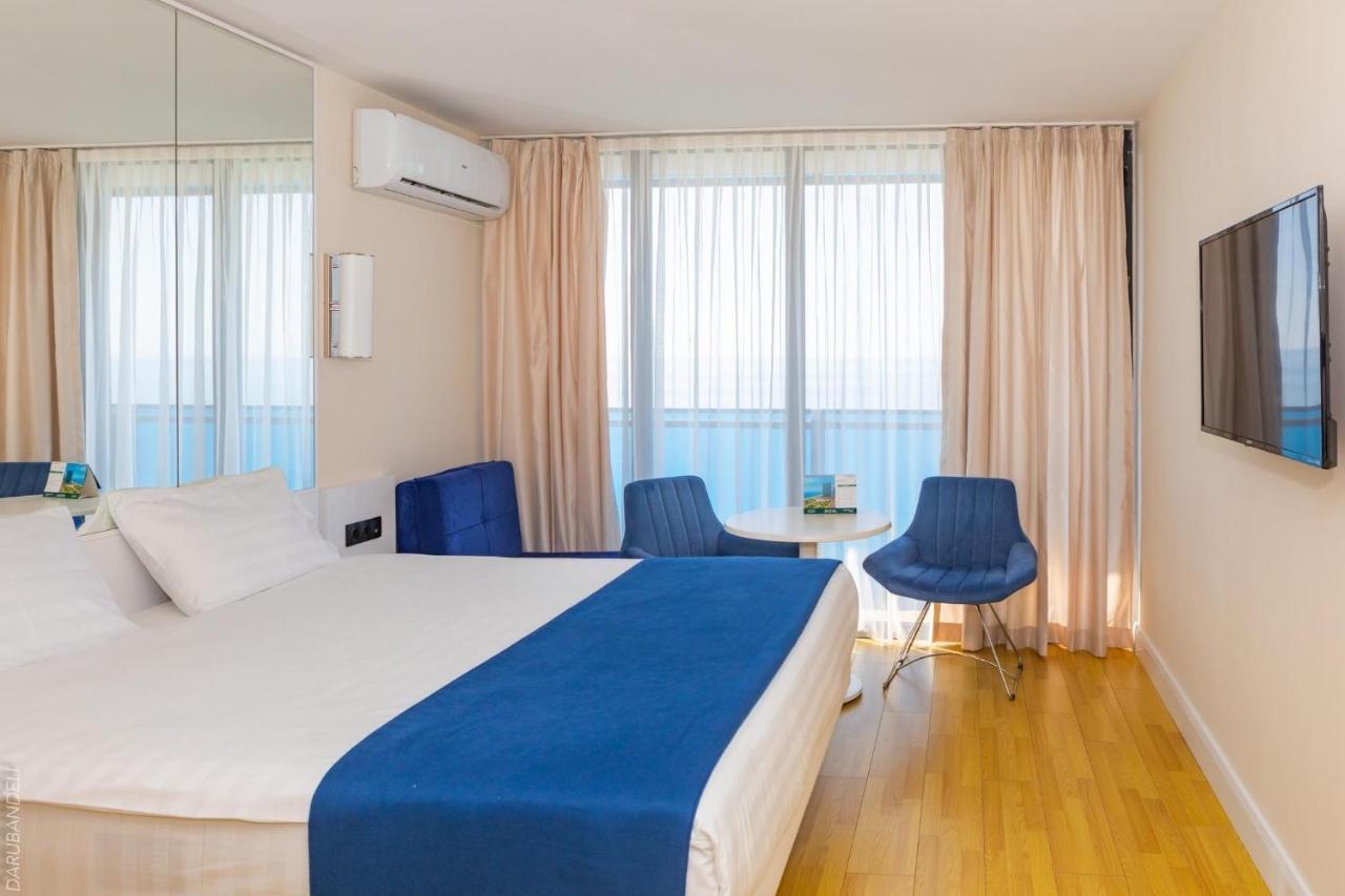 Orbi City Luxury Suite Батуми Экстерьер фото